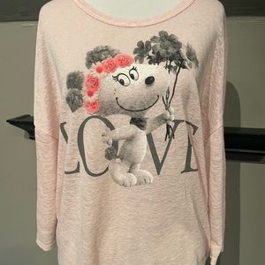 Cute pink Peanuts shirt